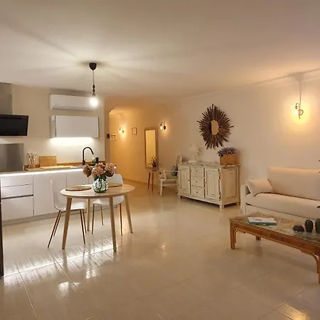 Erizo De Mar 아파트